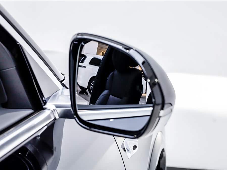 Li L7 2025 car image #25