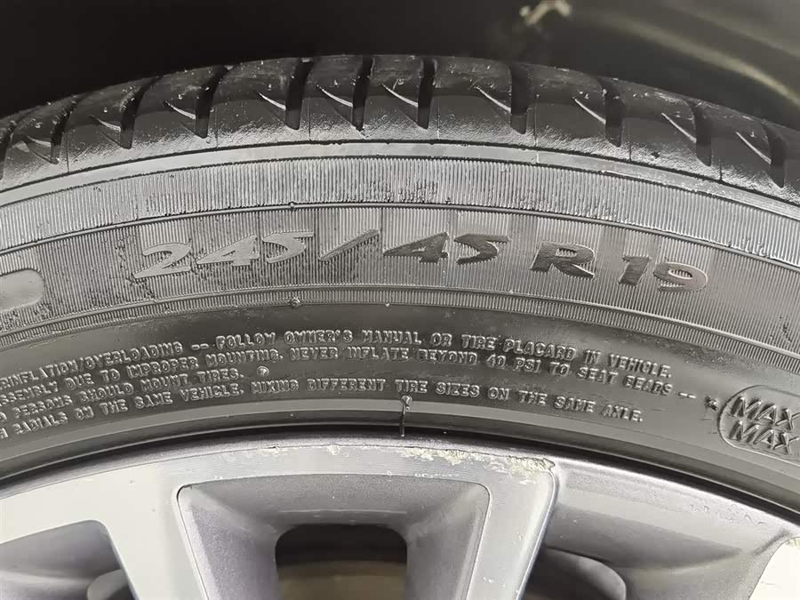 HongQi H9 2020 car image #25