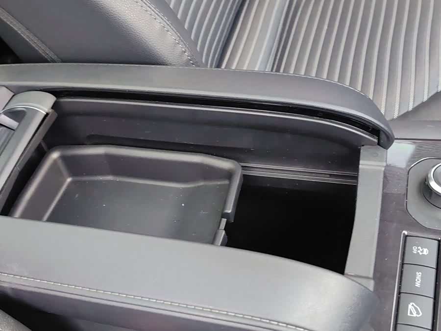 Toyota Crown Kluger 2022 car image #25