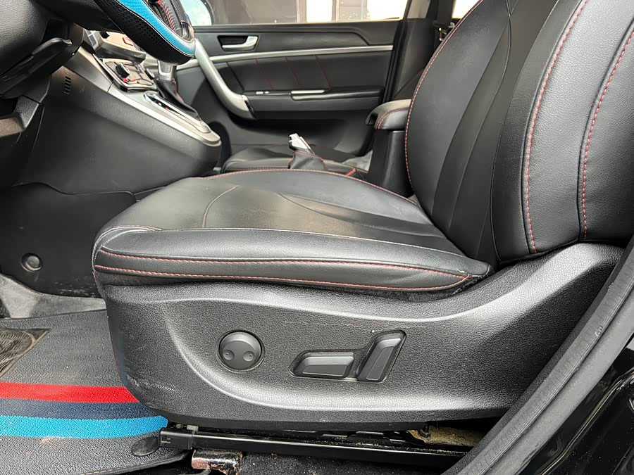 Haval H6 2017 car image #25