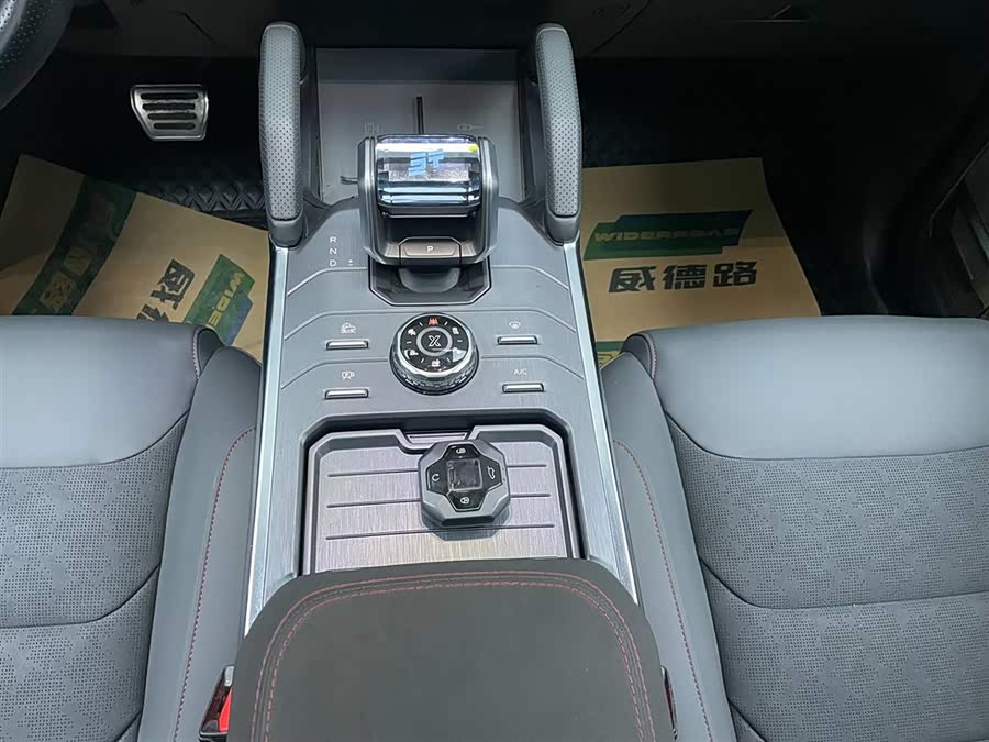 Jetour Traveller 2023 car image #25