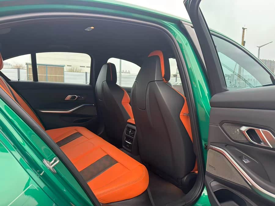 宝马 宝马M3 2024 #25 宝马 宝马M3 2024 汽车图片 #25