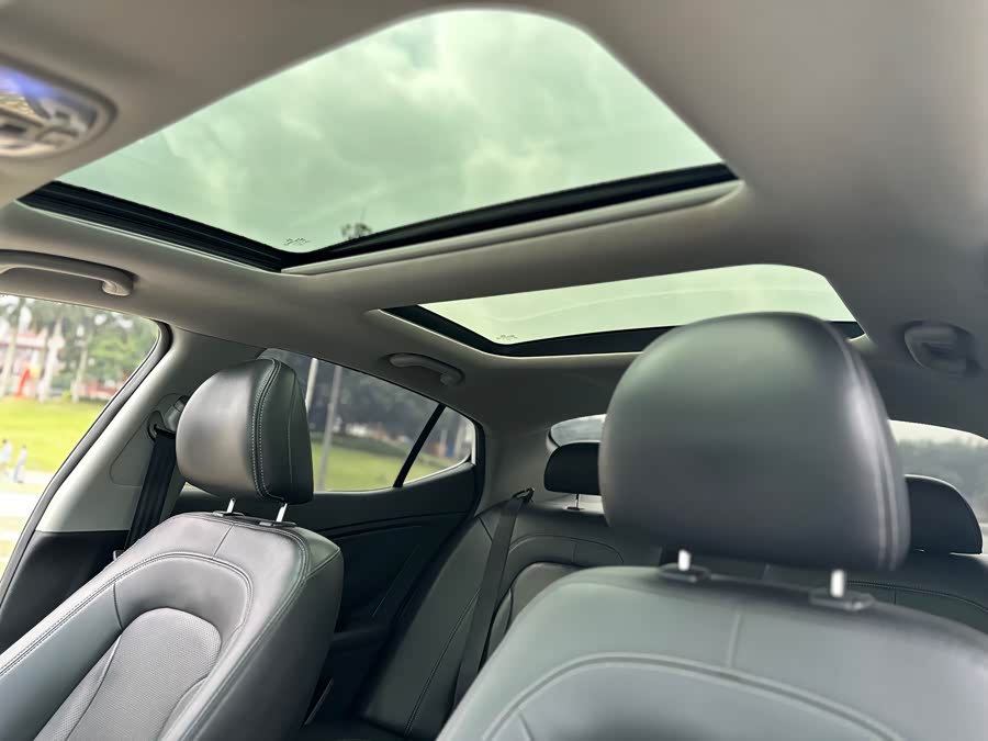 起亚 起亚K5 2013 汽车图片 #25