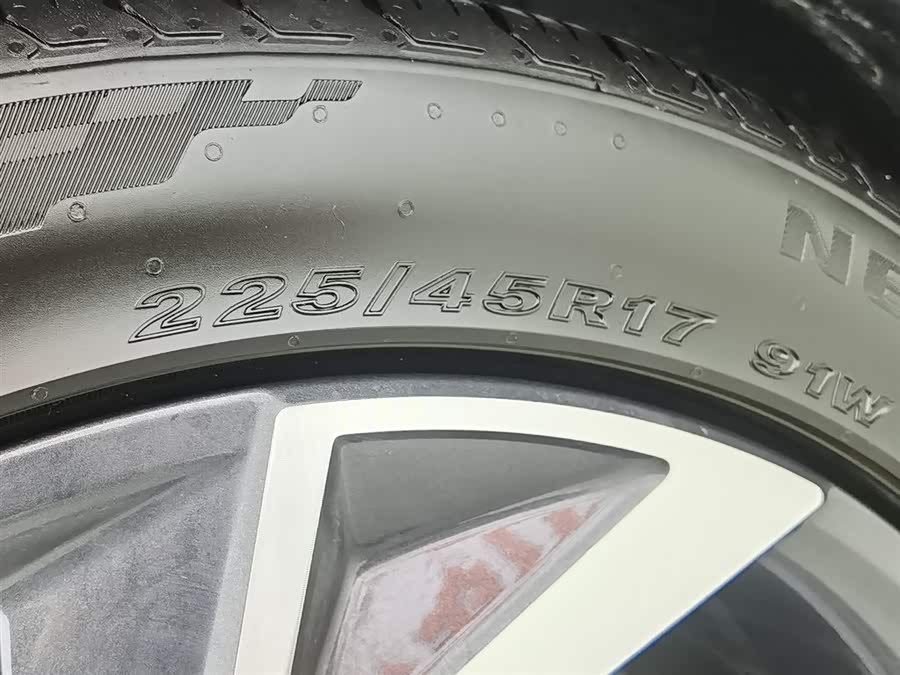 Hyundai Elantra 2023 immagine di auto #25