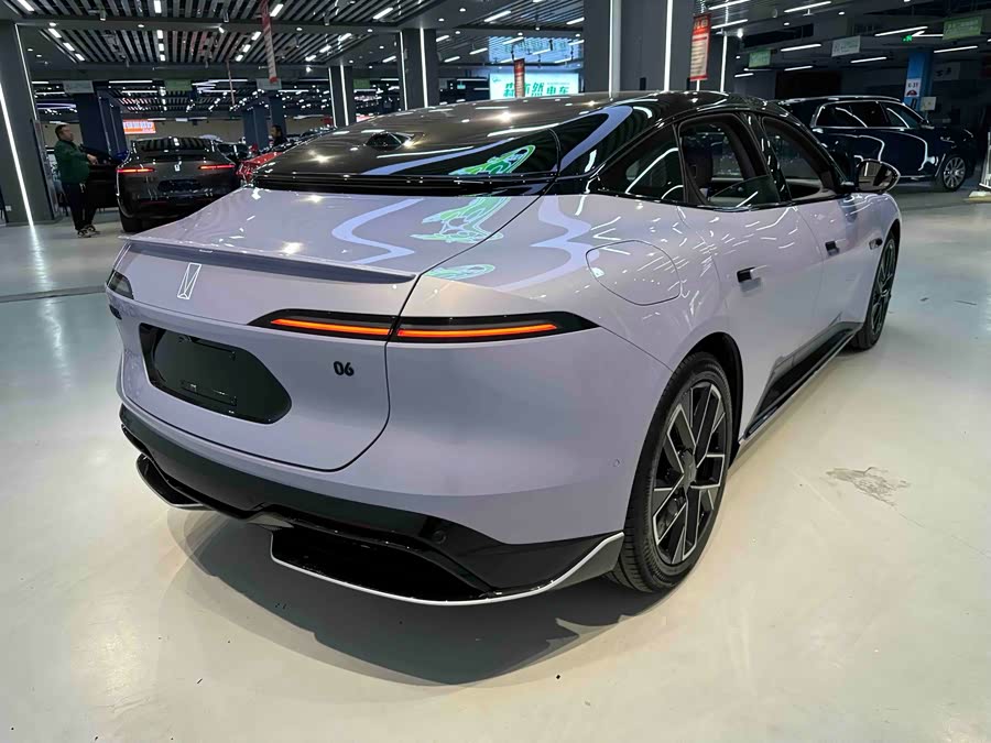 Avatr 06 2025 imagem de carro #25