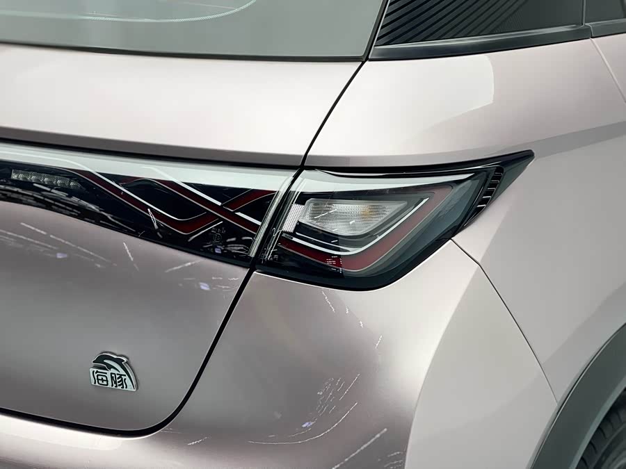 BYD Dolphin 2022 صورة سيارة #25