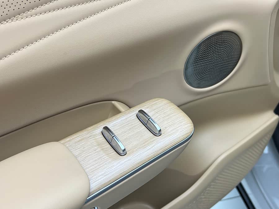 Exceed Stellar Era ET 2024 image de voiture #25