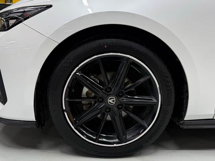 Changan UNI-V 2023 صورة سيارة #25