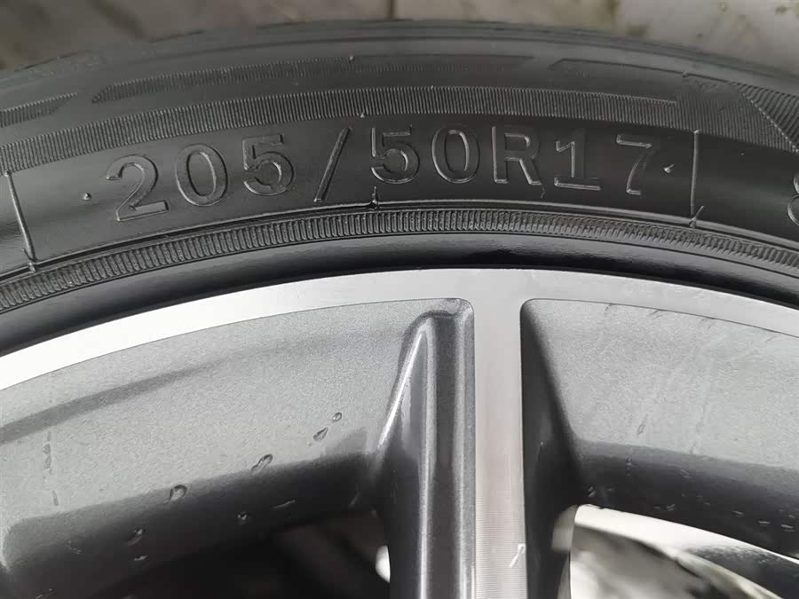 GEELY Emgrand 2023 car image #25