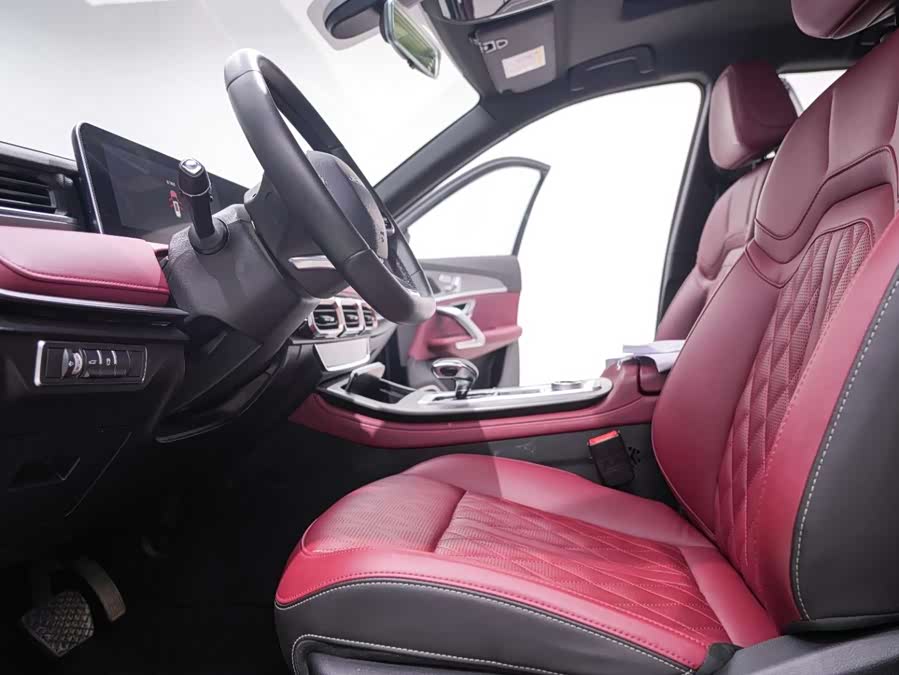 Jetour X70 PLUS 2024 car image #25