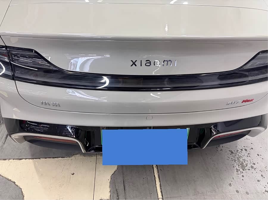 MI SU7 2025 immagine di auto #25
