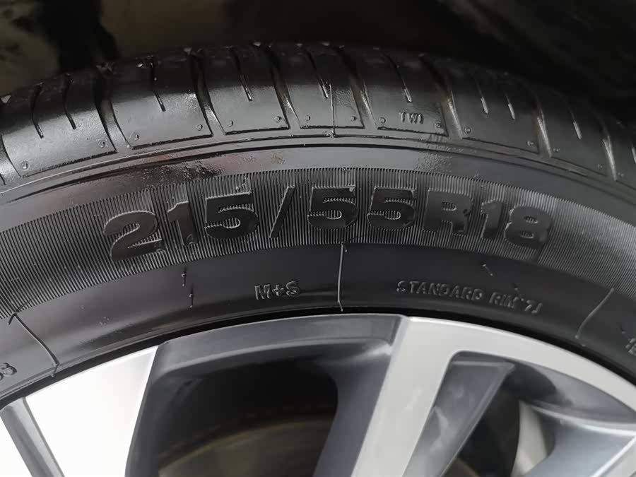 GEELY Coolray 2018 car image #25