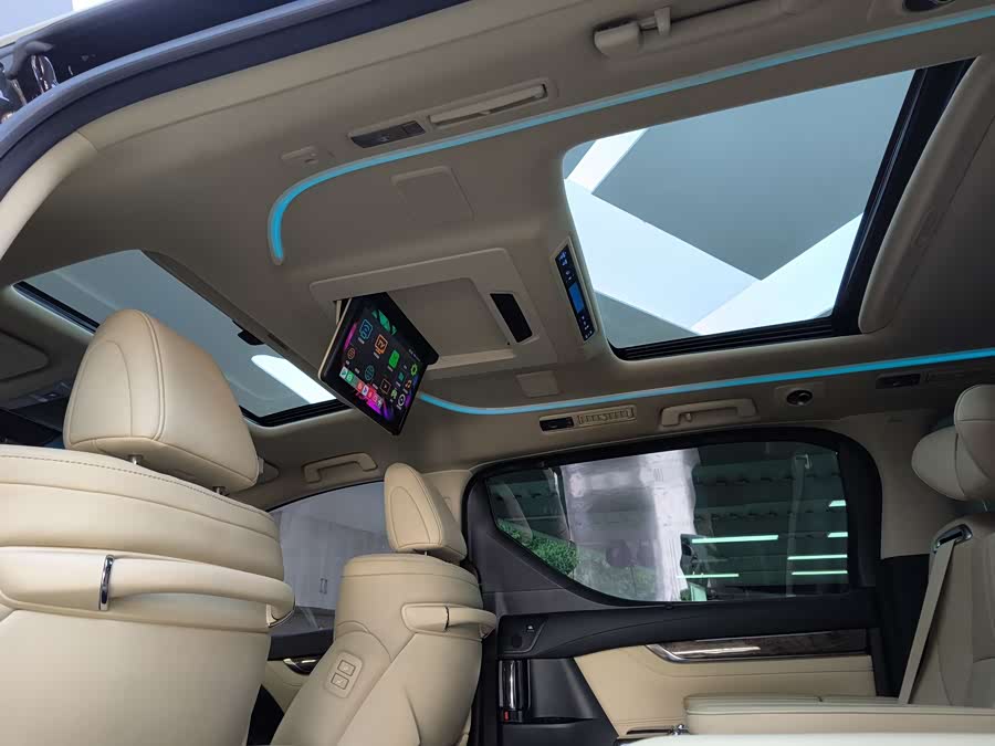 Toyota Vellfire 2022 car image #25