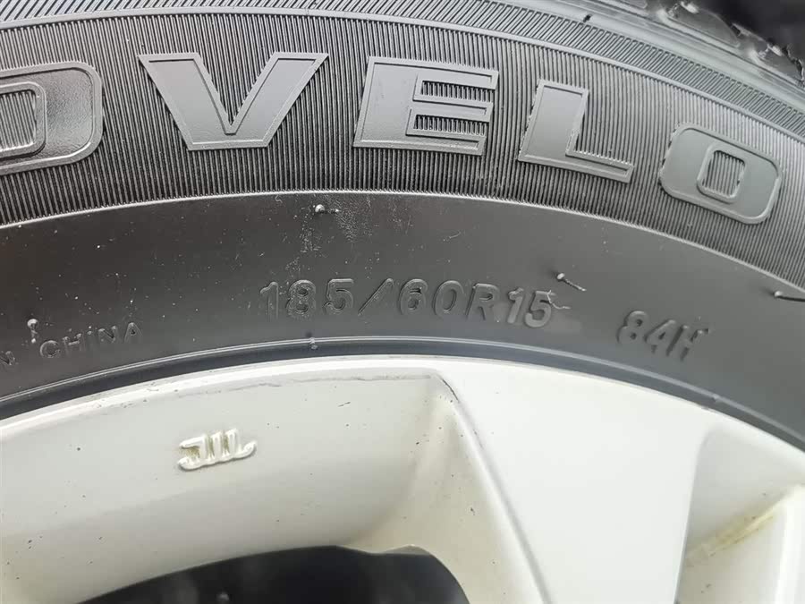 铃木 雨燕 2013 汽车图片 #25