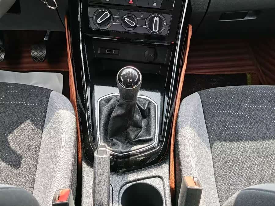 Jetta VS5 2021 imagen de coche #25