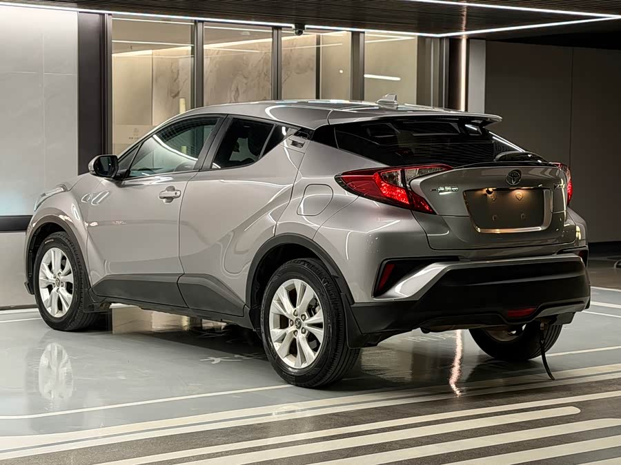 Toyota Izoa 2021 car image #25