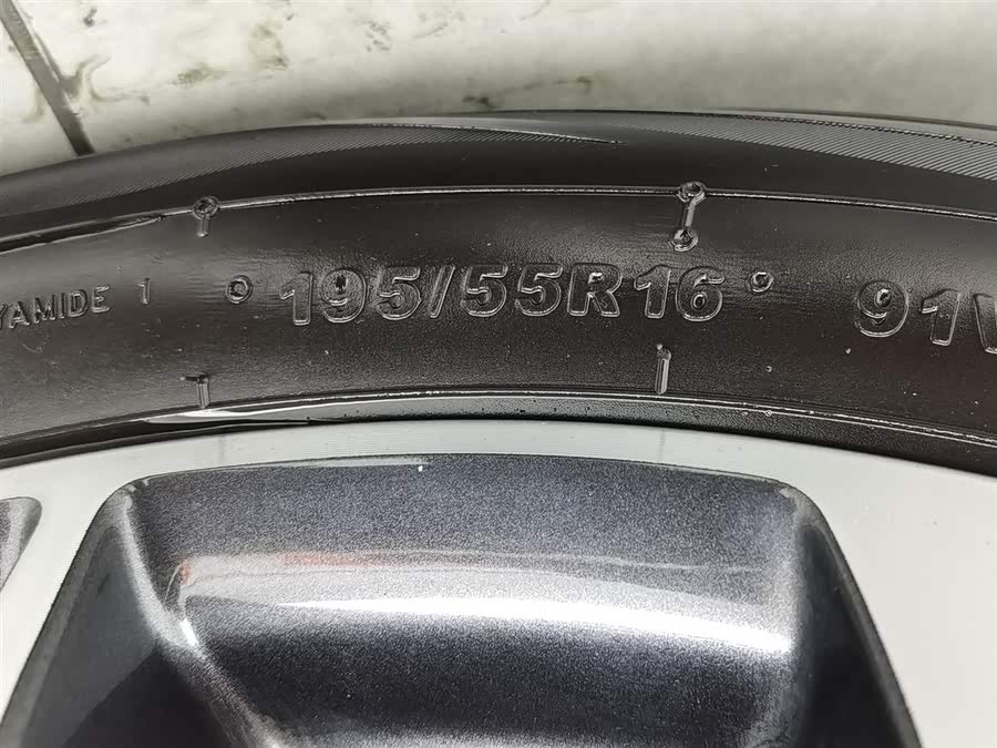 GEELY Emgrand 2025 car image #25