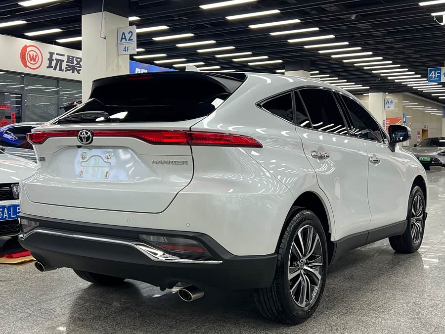 Toyota Harrier 2022 car image #25