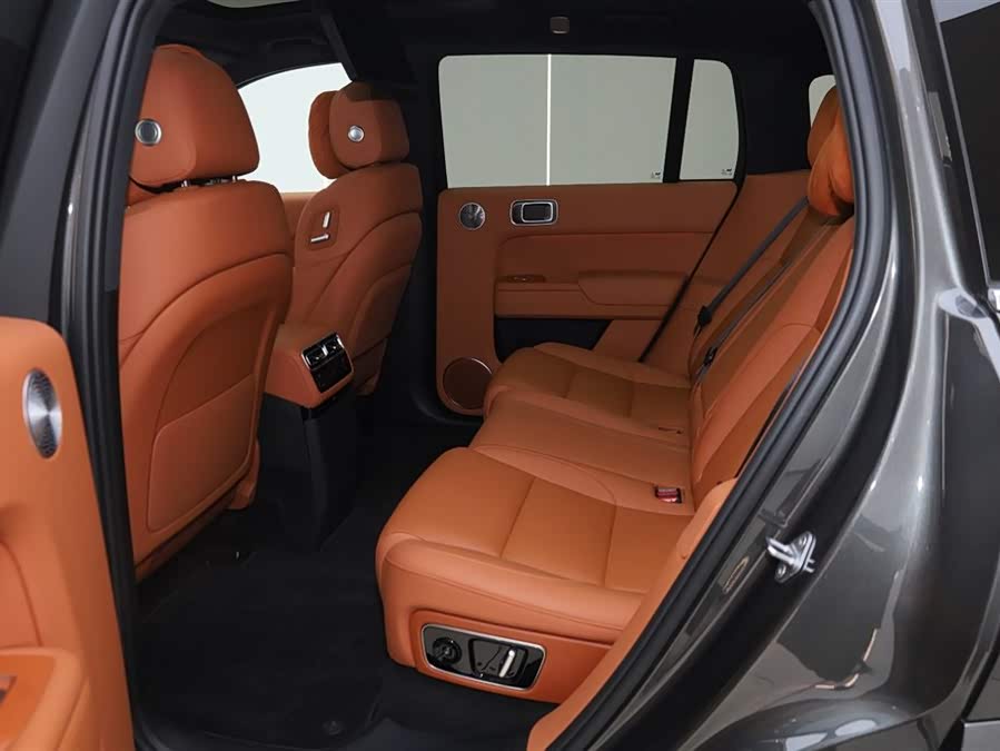 Li L7 2025 immagine di auto #25