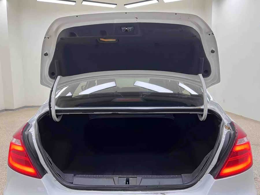 GEELY Emgrand 2016 #25 GEELY Emgrand 2016 car image #25