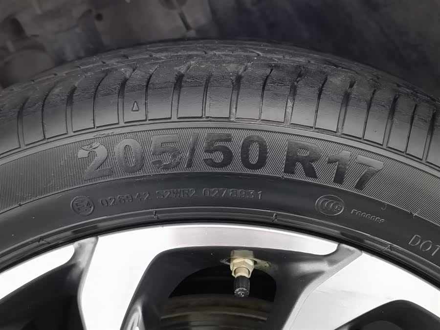 GEELY Emgrand GL 2018 #25 GEELY Emgrand GL 2018 car image #25