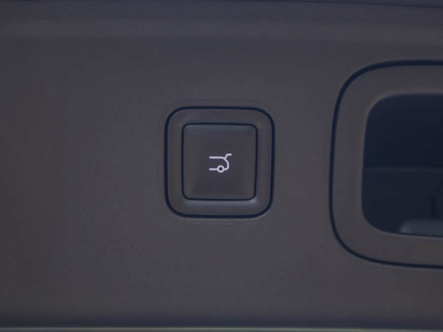 零跑汽车 零跑B10 2025 汽车图片 #25