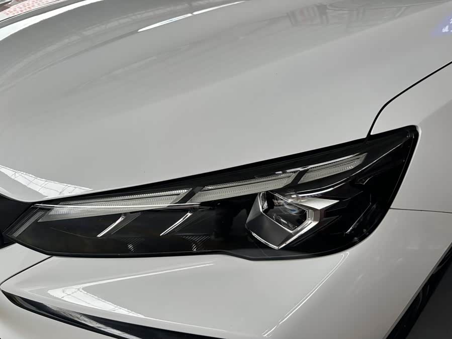 GEELY Binray 2023 car image #25