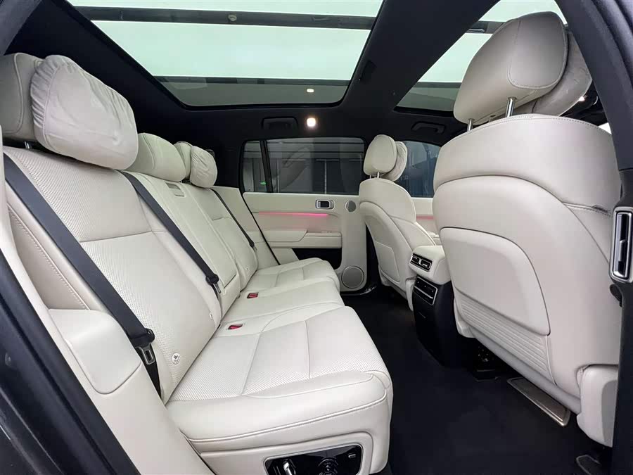 Li L7 2023 image de voiture #25