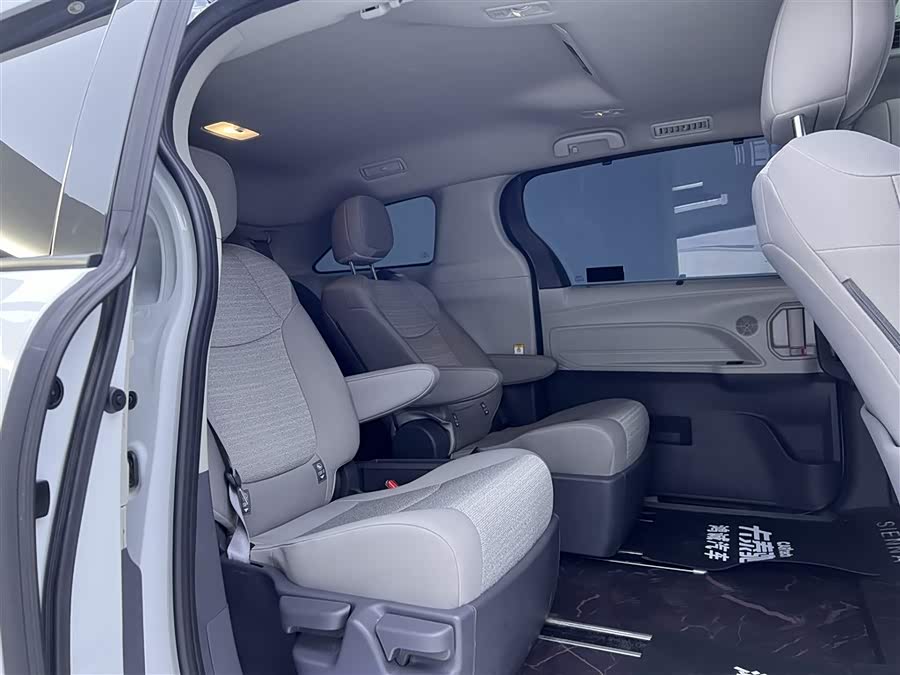 丰田 赛那SIENNA 2024 汽车图片 #25