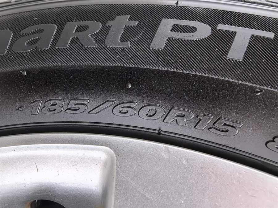 Toyota Yaris 2011 car image #25