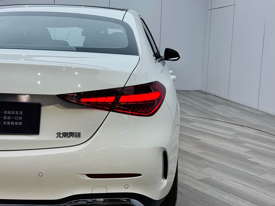 Mercedes-Benz C Class 2022 car image #25