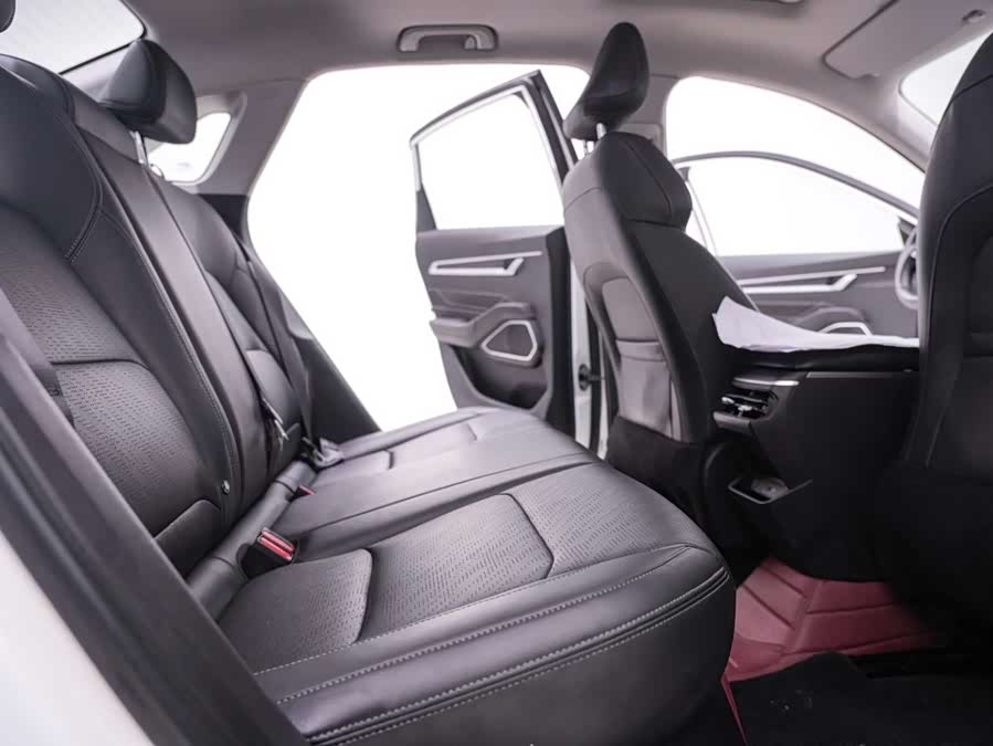 GEELY Emgrand 2021 car image #25