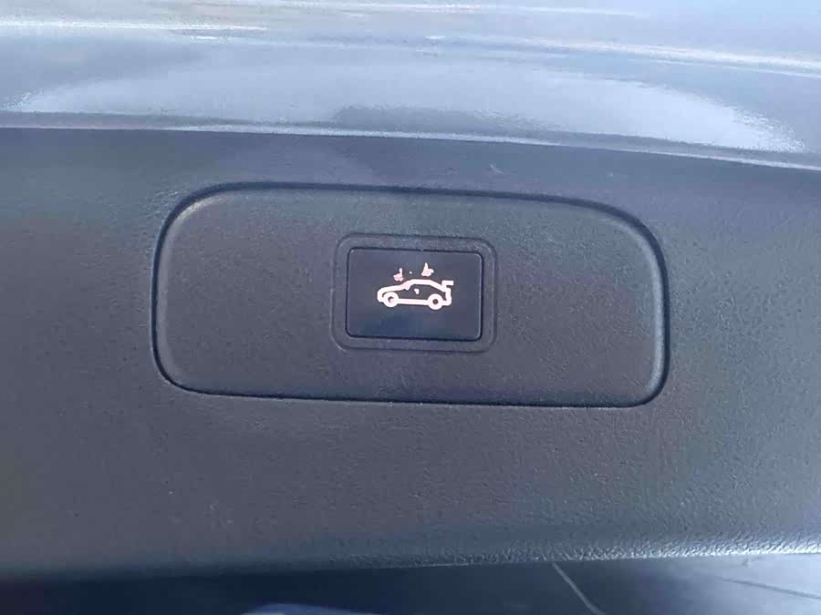 GEELY Coolray 2022 immagine di auto #25