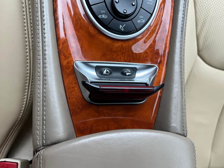 Mercedes-Benz SL Class 2003 car image #25