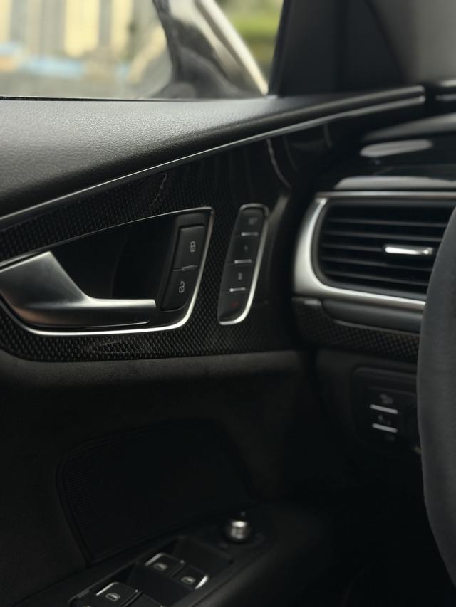 Audi S7 2014 car image #25