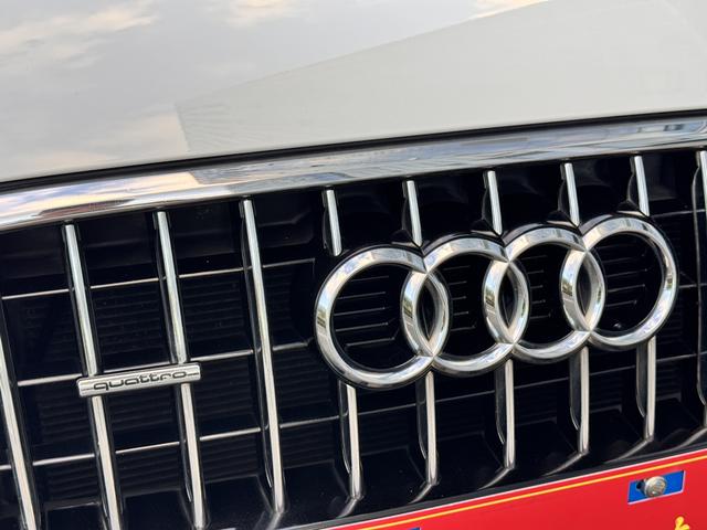 Audi Q3 (Imported) 2015 car image #25