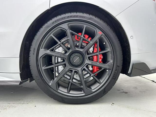 极氪 极氪001 FR 2023 汽车图片 #25