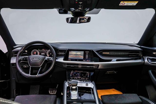 Audi Q6 2024 immagine di auto #25