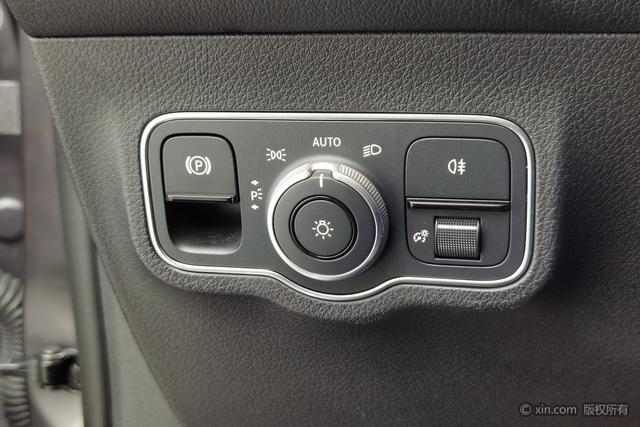 Mercedes-Benz GLB AMG 2023 #25 Mercedes-Benz GLB AMG 2023 immagine di auto #25