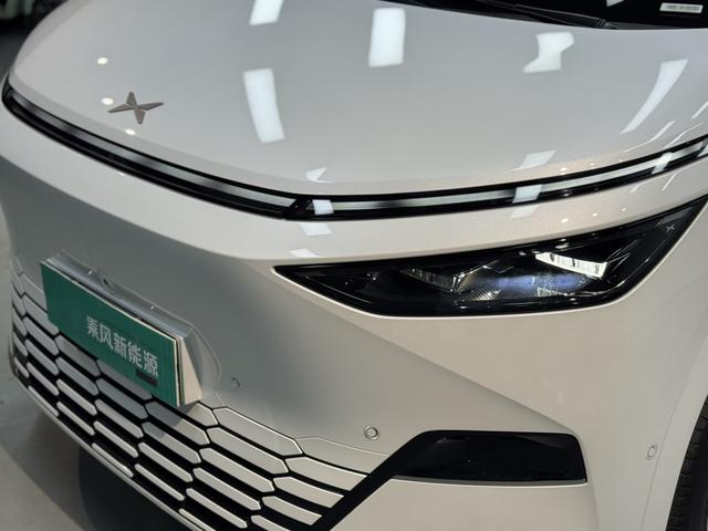 Xpeng X9 2024 immagine di auto #25