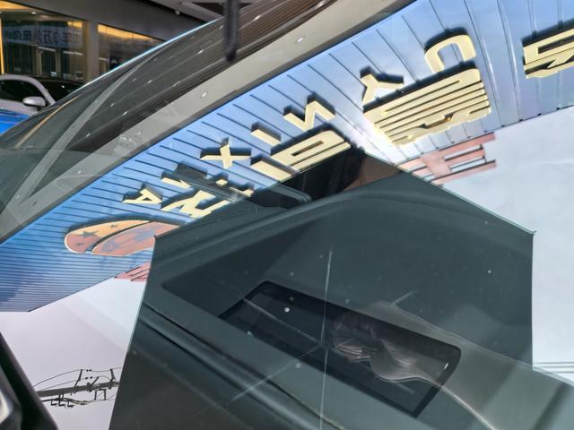 BMW X6 M 2017 #25 BMW X6 M 2017 immagine di auto #25