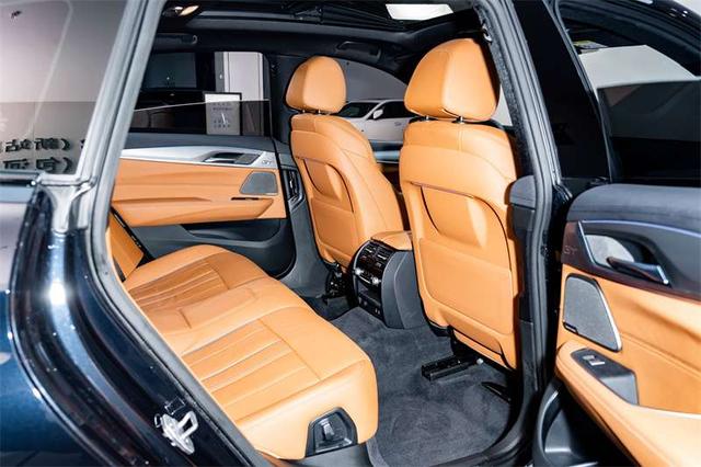 BMW 6 Series GT 2020 car image #25