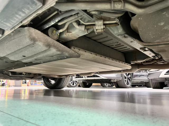 Denza X 2020 car image #25