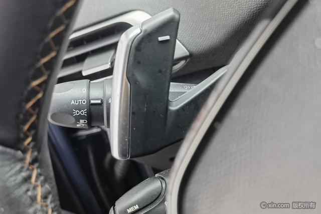 Peugeot 5008 2017 car image #25