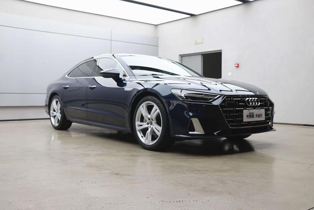 Audi A7L 2023 immagine di auto #25