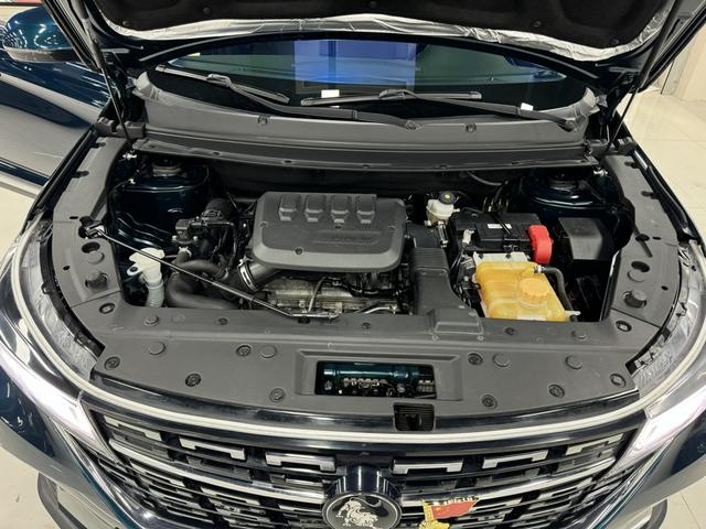 Forthing T5 L 2022 صورة سيارة #25