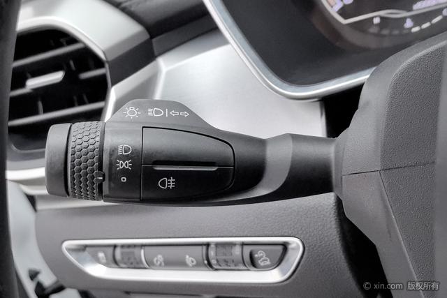GEELY Coolray 2020 car image #25