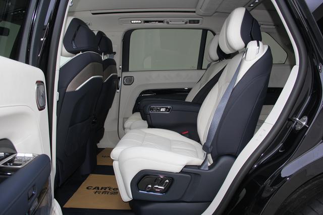 极氪 极氪9X 2026 汽车图片 #25