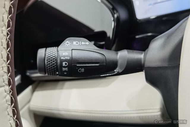 GEELY Monjaro 2023 image de voiture #25