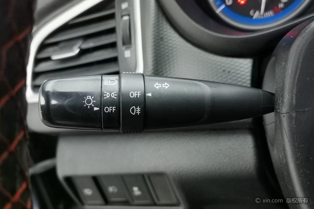 Suzuki S-Cross 2014 صورة سيارة #25